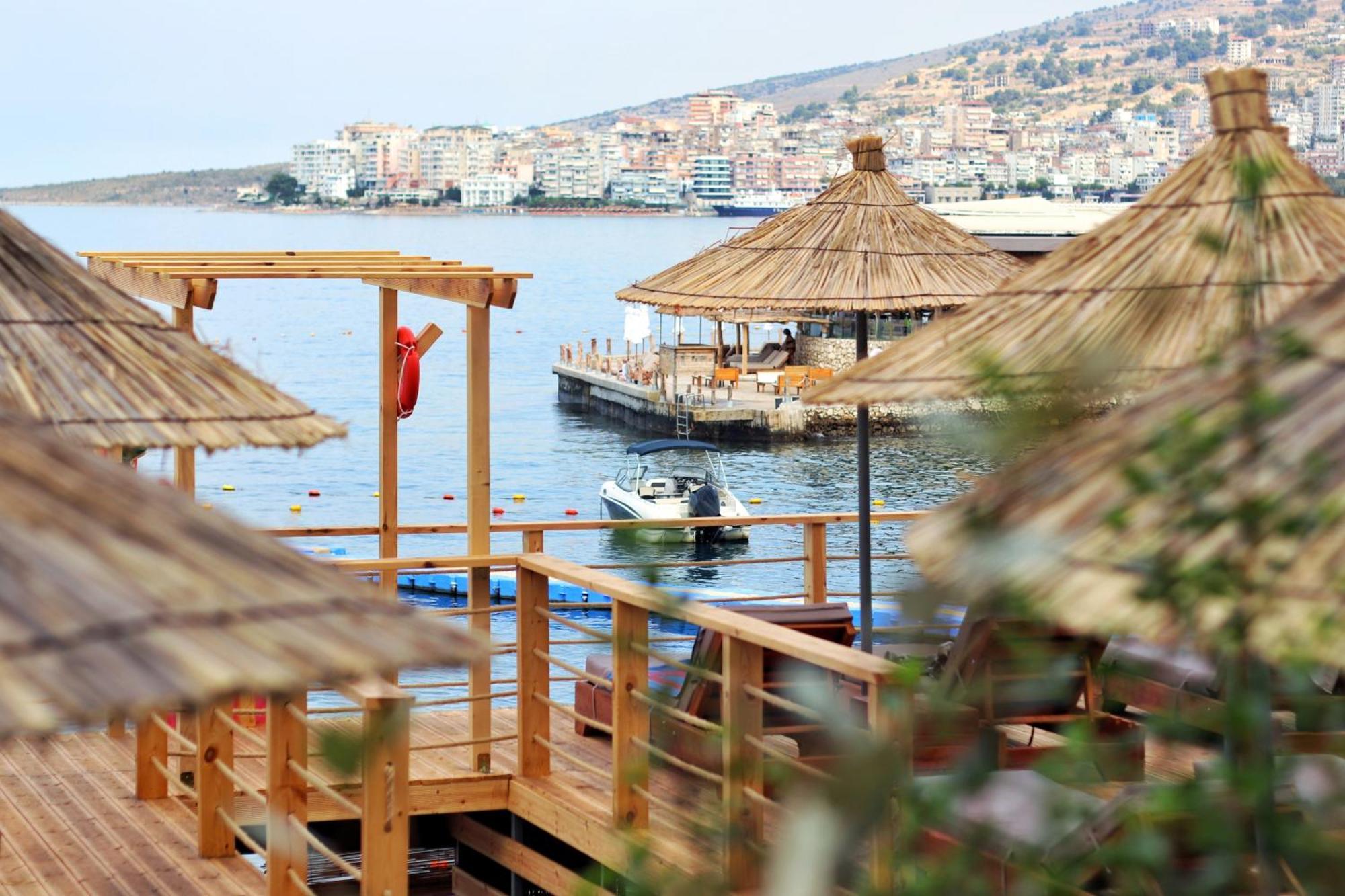 Golden Beach Suites Саранда Экстерьер фото